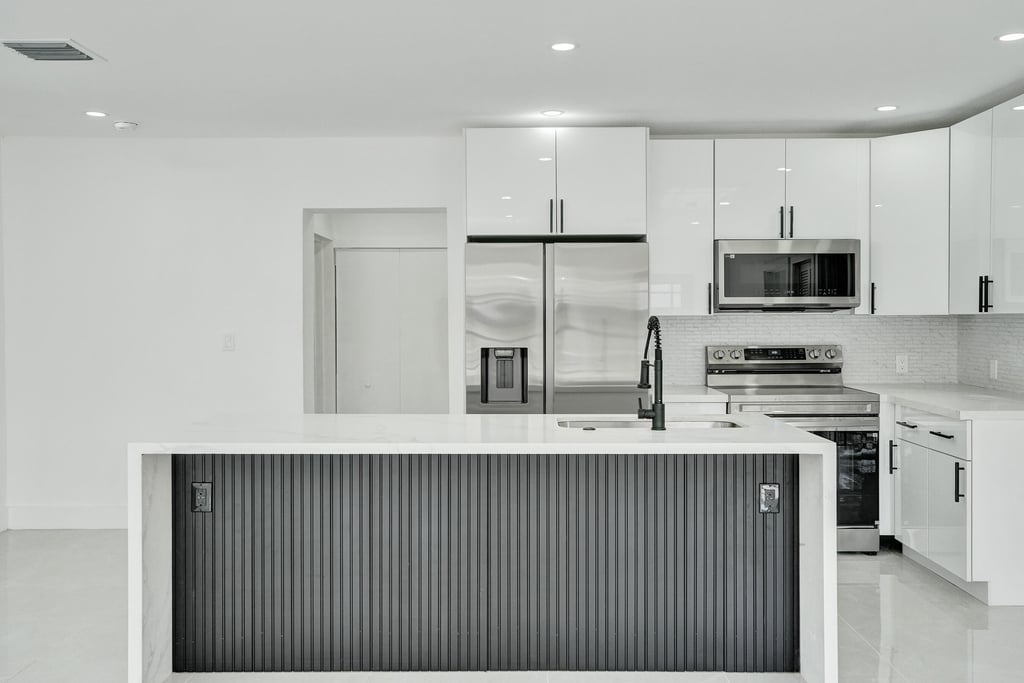 3234 Taft Street - Photo 11
