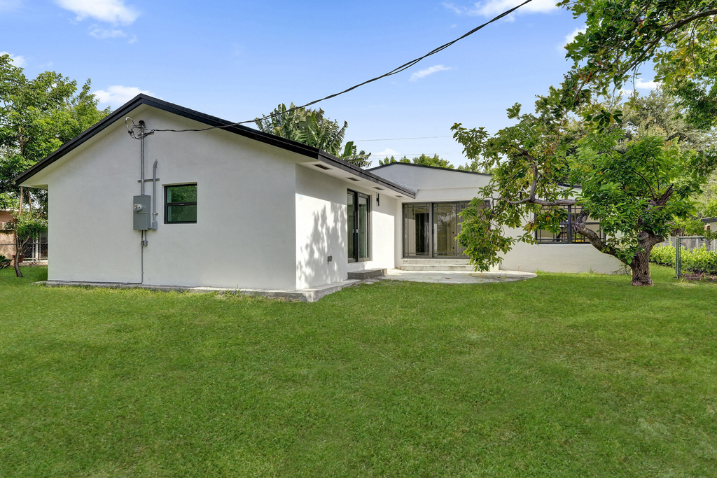 3234 Taft Street - Photo 61