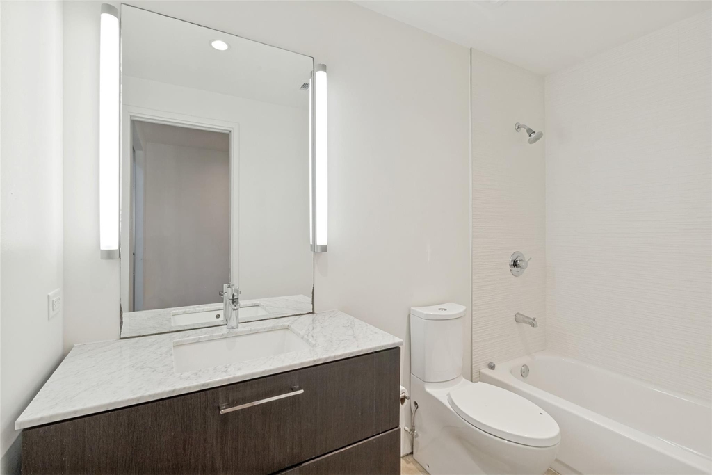 4401 Roseland Avenue - Photo 13