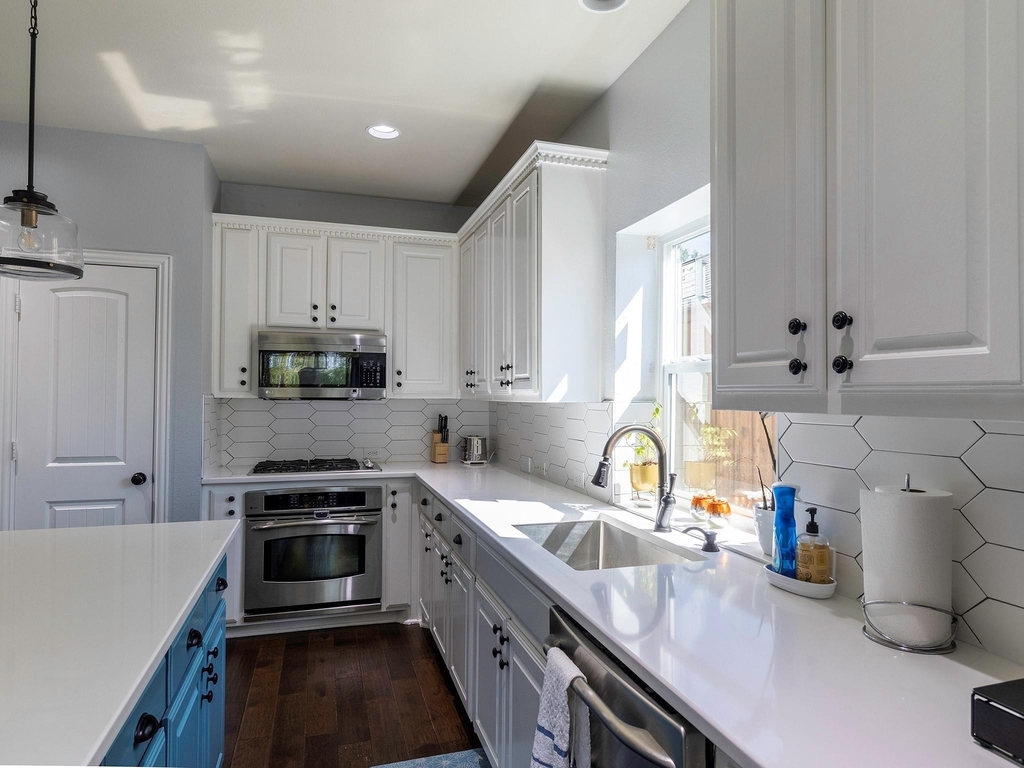 1361 Kirkwood Lane - Photo 8
