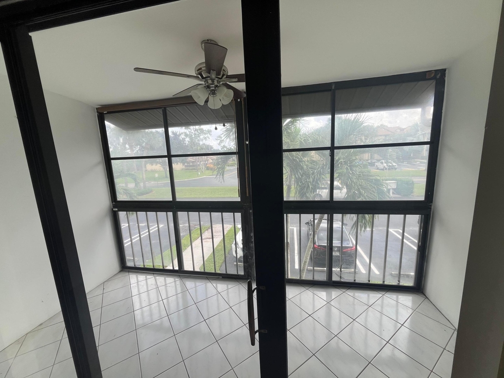 618 Sea Pine Way - Photo 6
