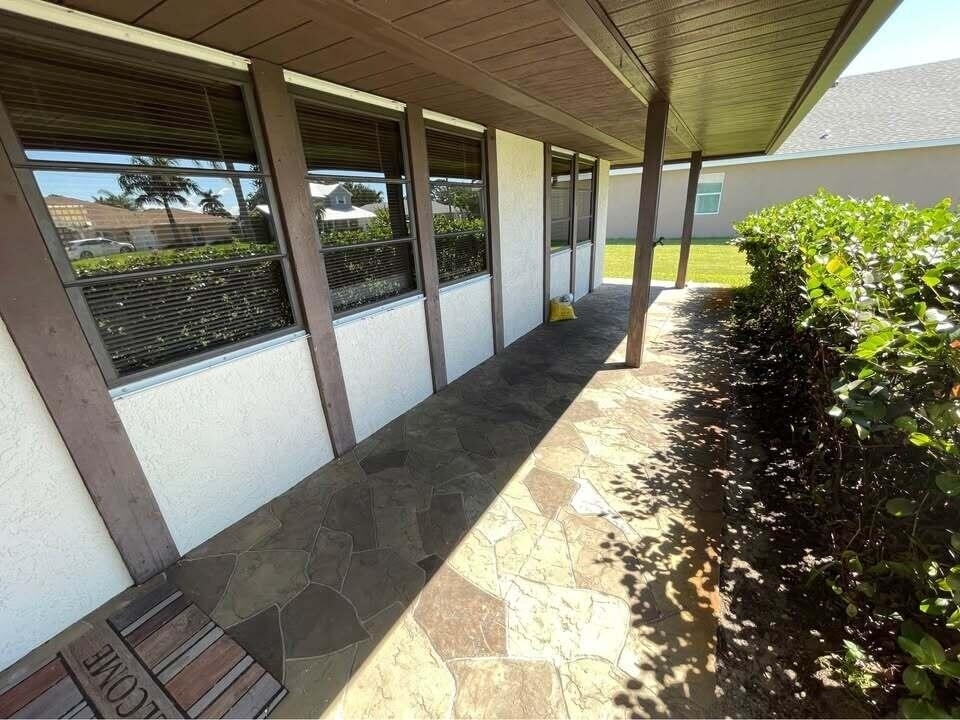 1315 Se Petunia Avenue - Photo 3