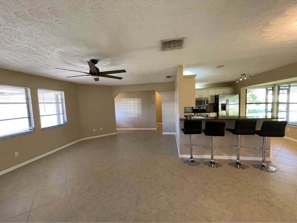1315 Se Petunia Avenue - Photo 9