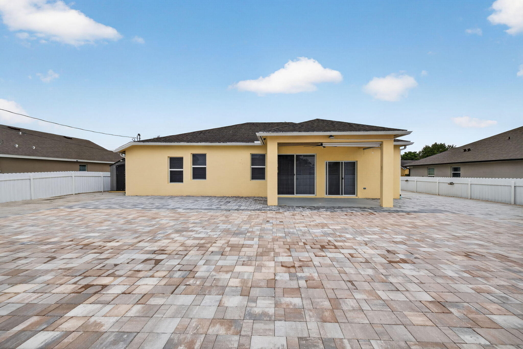 431 Sw Molloy Street - Photo 21
