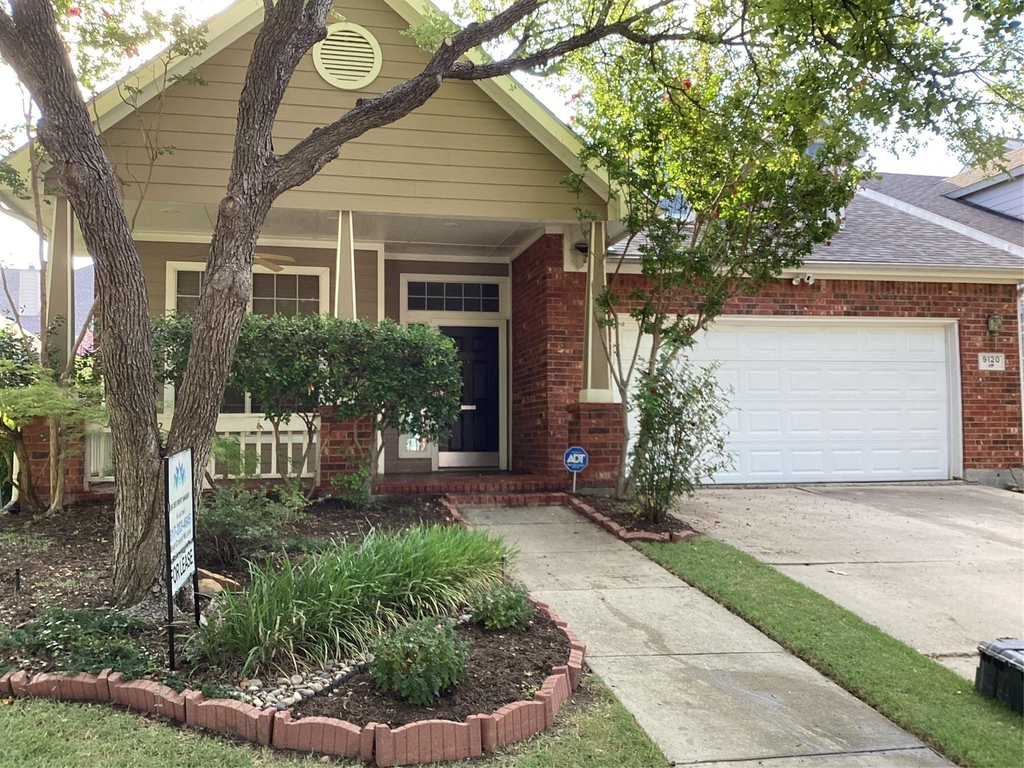 9120 Rose Court - Photo 0