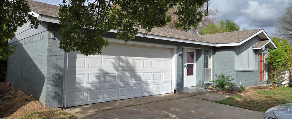 1702 Pisces Street - Photo 1