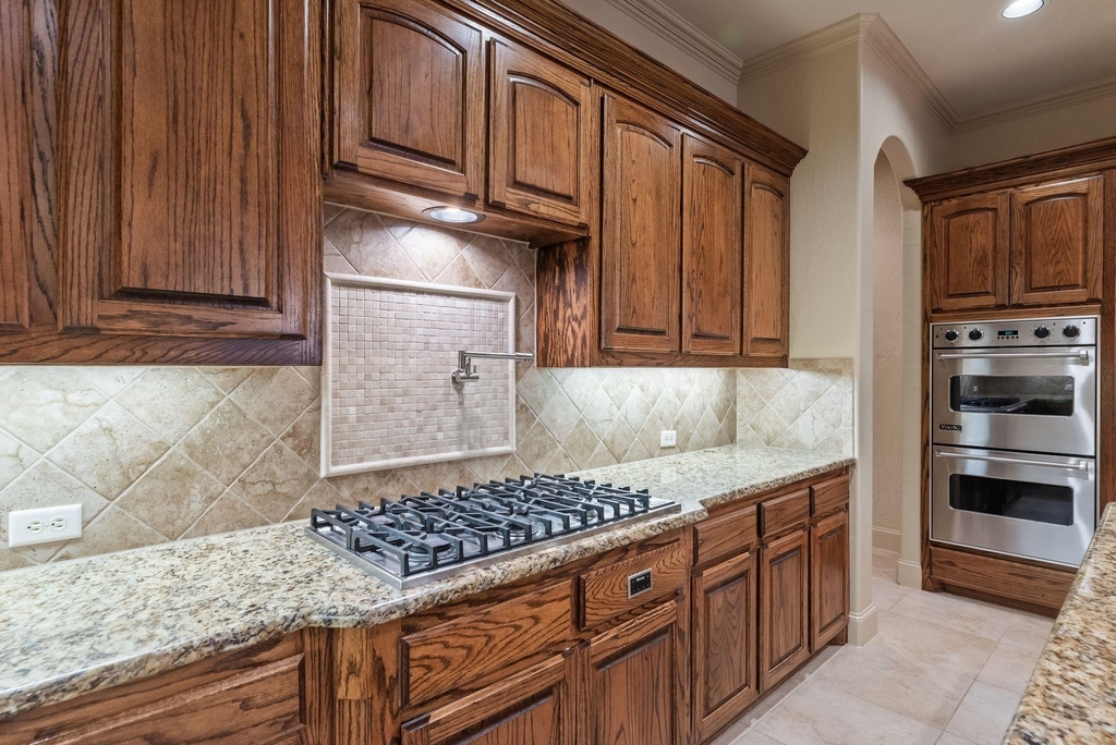 1516 Silverleaf Drive - Photo 11