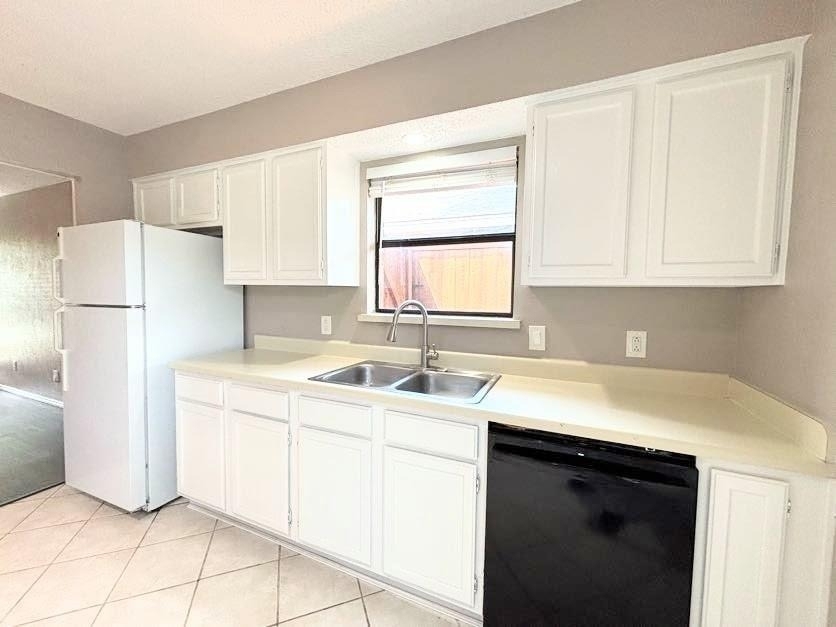 8504 Holly Street - Photo 10