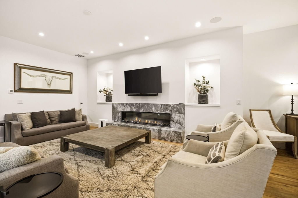 5133 Vickery Boulevard - Photo 8
