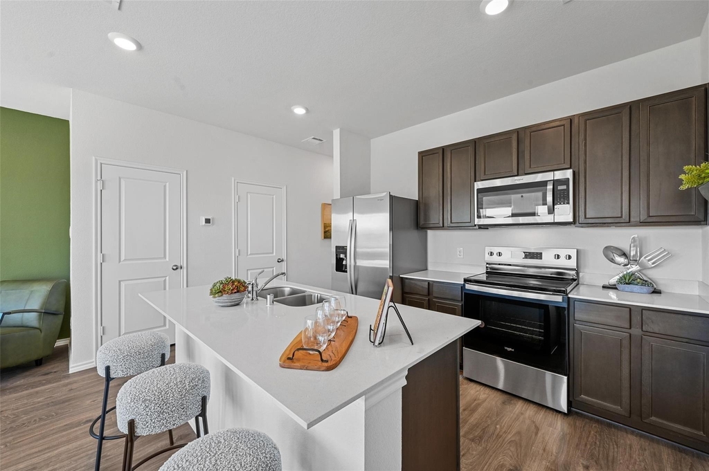 204 Tall Cedar Way - Photo 8