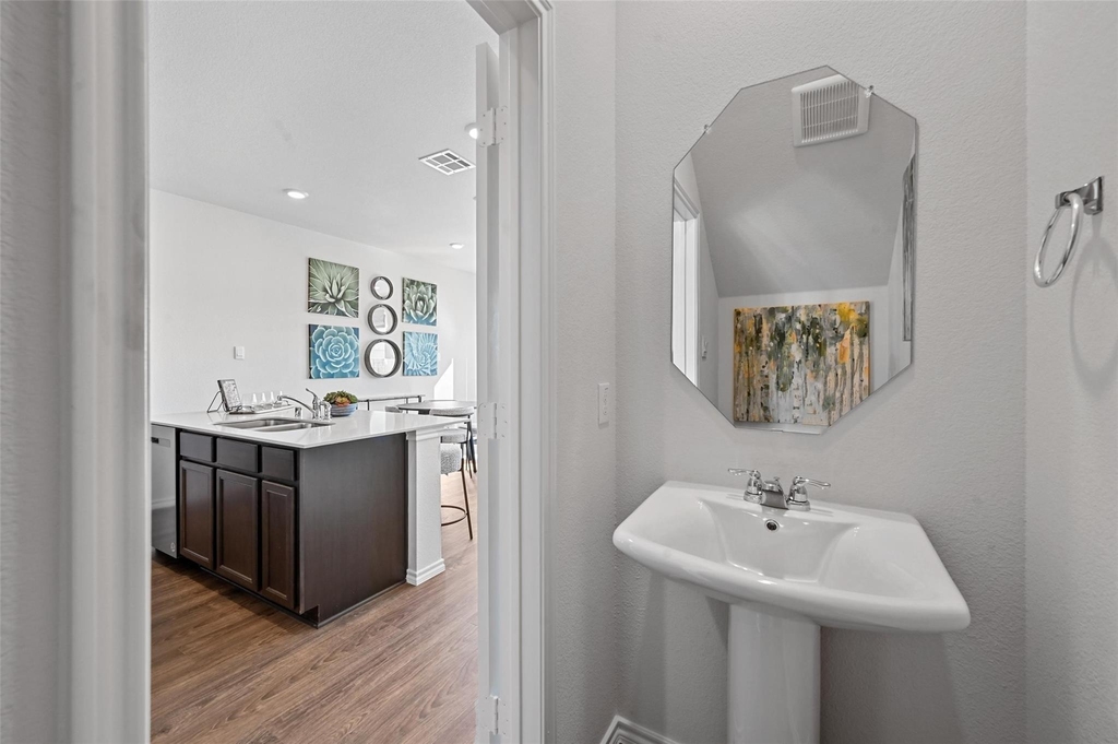204 Tall Cedar Way - Photo 13