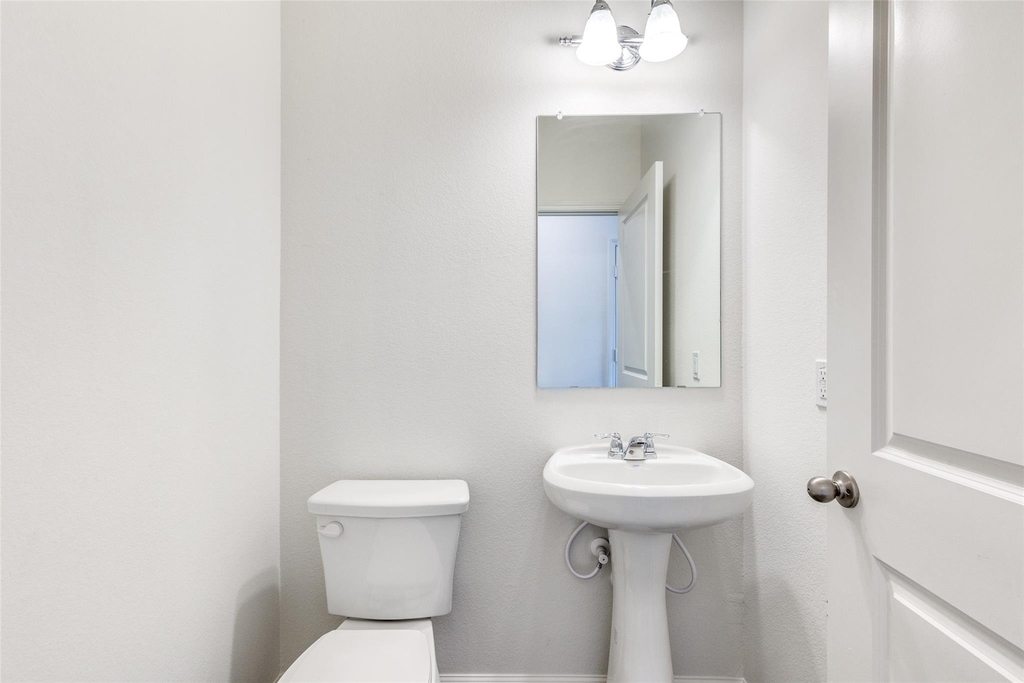 5516 Brownstone Lane - Photo 32
