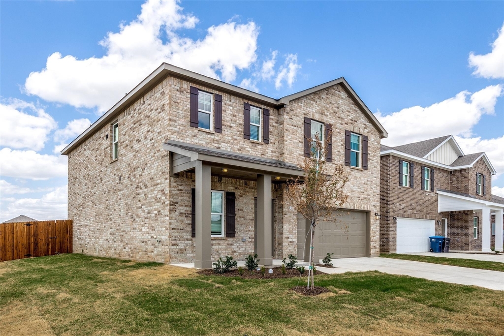 5516 Brownstone Lane - Photo 1