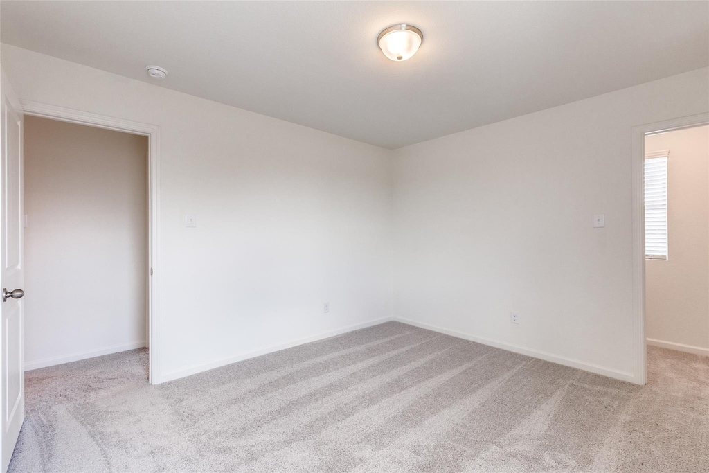 5516 Brownstone Lane - Photo 17