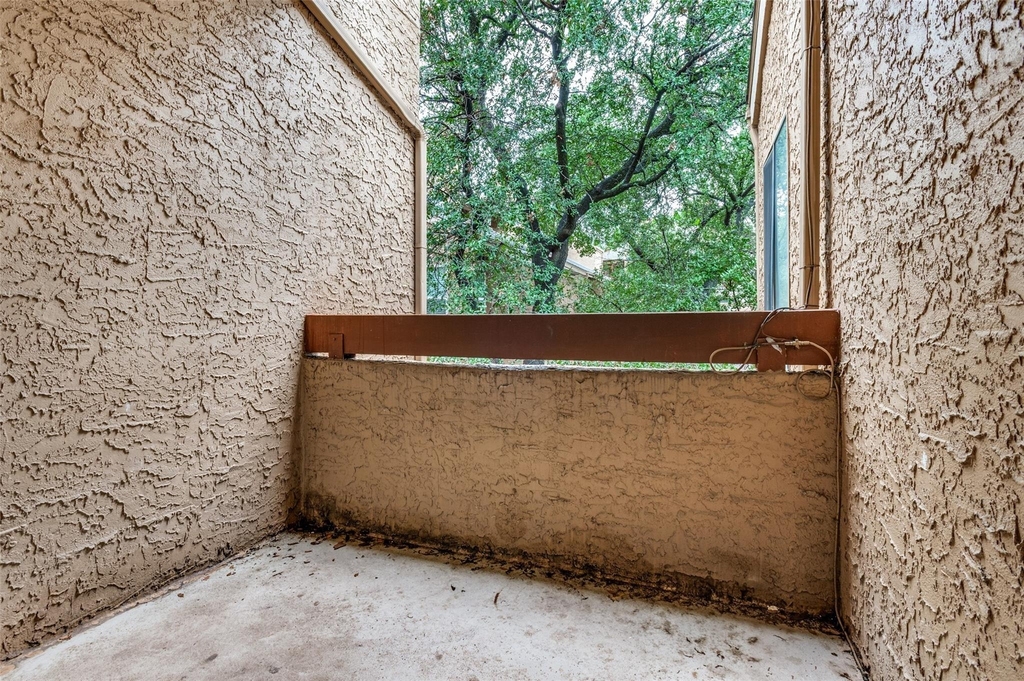 5550 Spring Valley - Photo 18