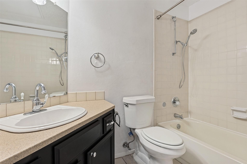 5550 Spring Valley - Photo 17