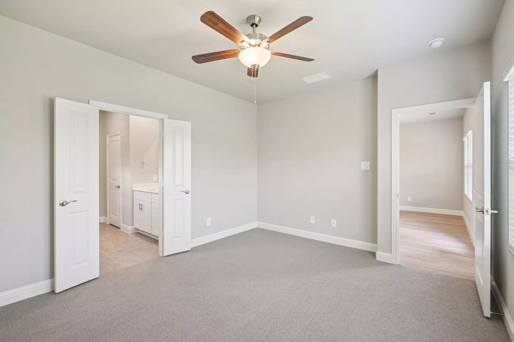 525 Blanton Street - Photo 18