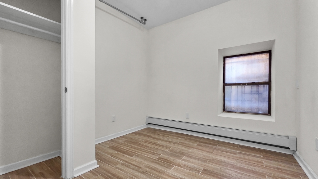 200 West 119th Street - Photo 5