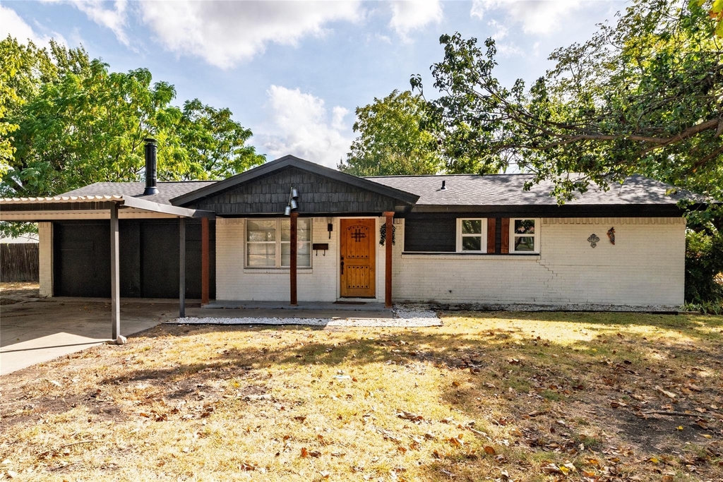 4400 Jane Anne Street - Photo 0