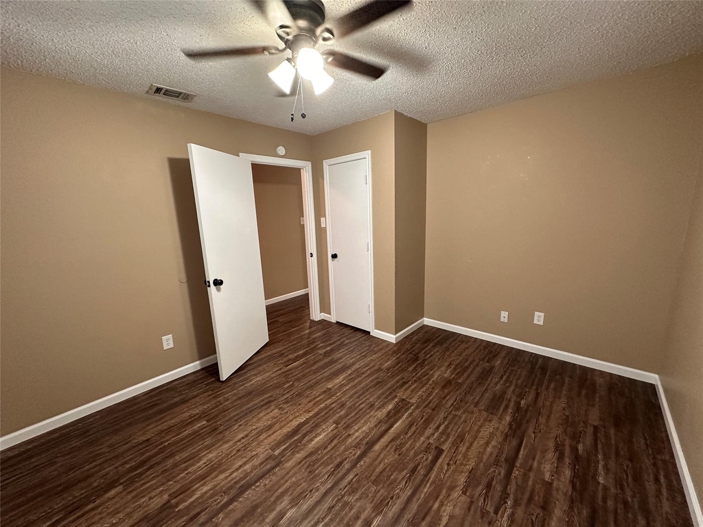 4707 Sausalito Drive - Photo 15
