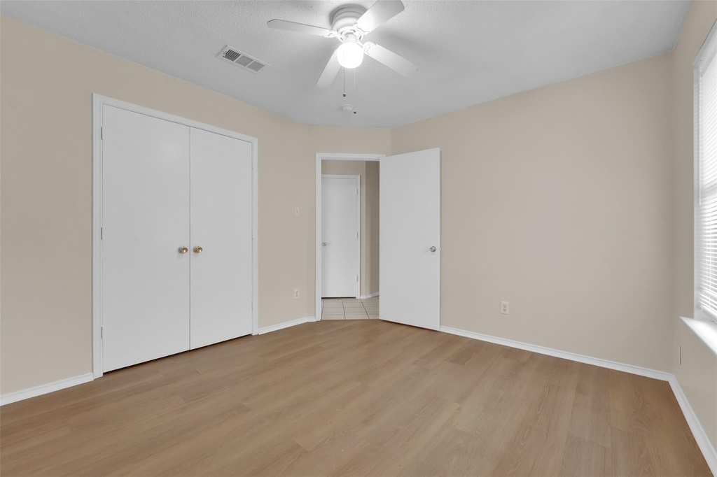 321 Dakota Drive - Photo 12