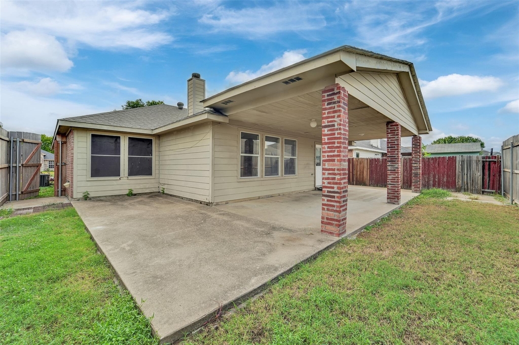 321 Dakota Drive - Photo 22