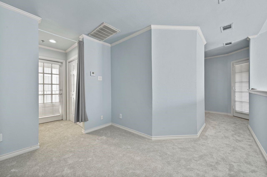 3100 Cole Avenue - Photo 26