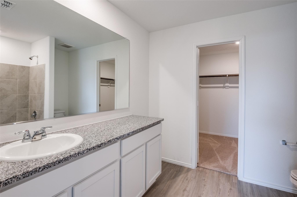 1708 Sims Street - Photo 8