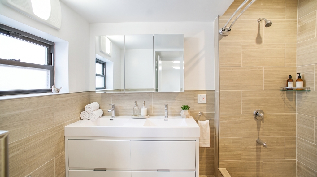 570 West 183rd Street - Photo 4