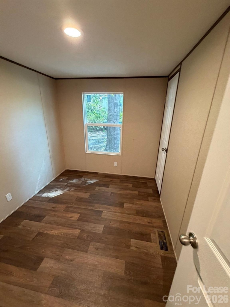 2034 Shelby Road - Photo 2