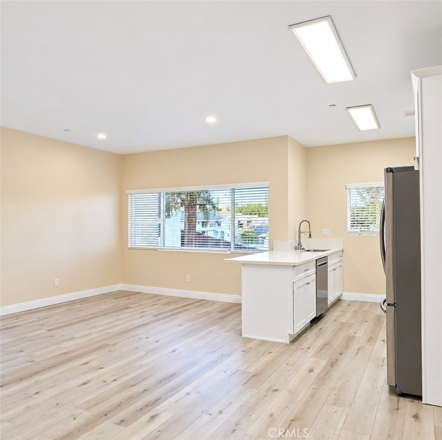 2500 Hermosa Ave - Photo 2