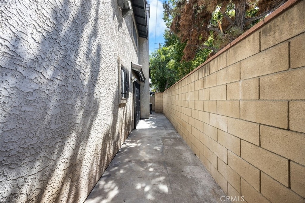 11855 Ramona - Photo 24
