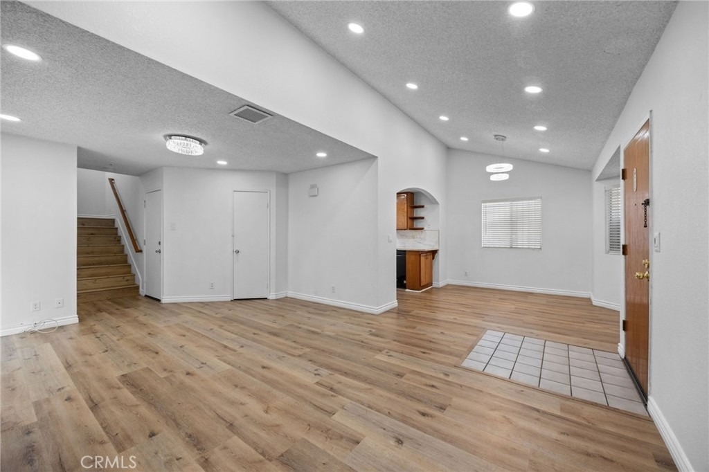 11855 Ramona - Photo 0