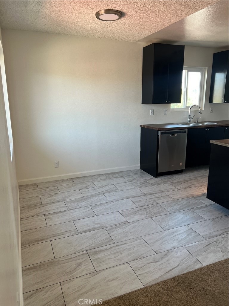 454 E Avenue Q3 - Photo 5