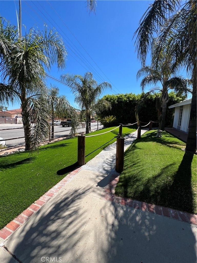 13747 Polk Street - Photo 7