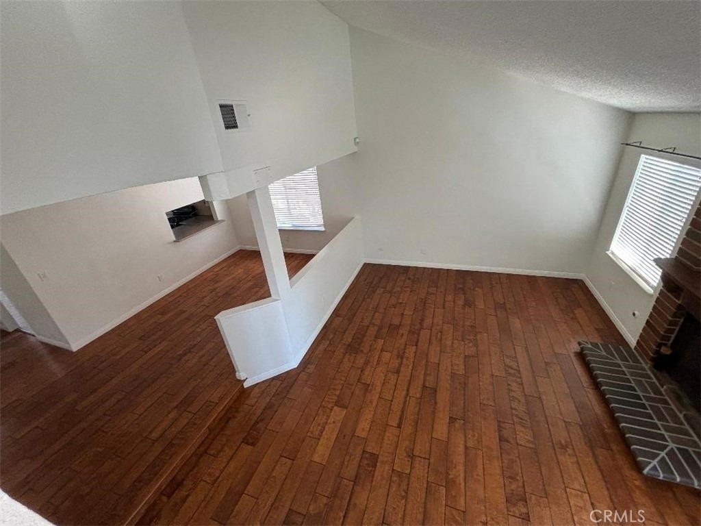 21730 Merridy - Photo 6