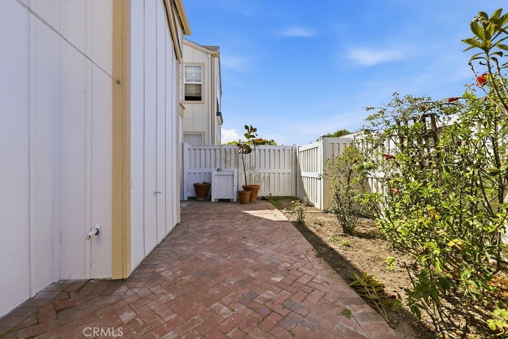 1800 S Pacific Coast - Photo 12