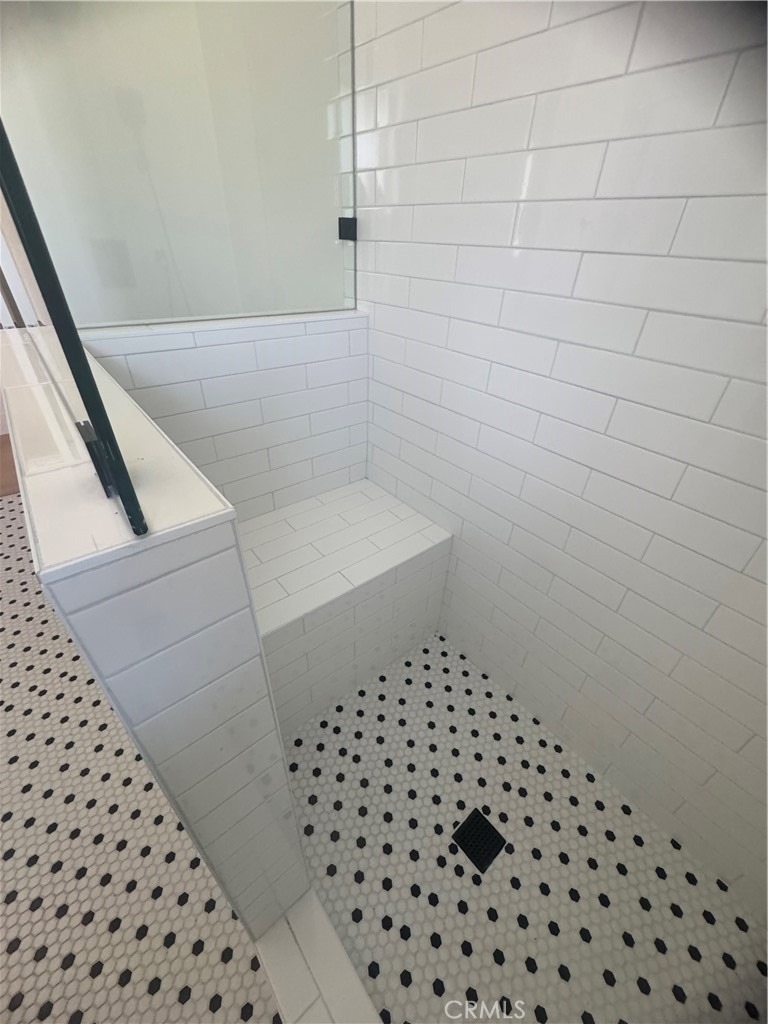 151 W Bay - Photo 14