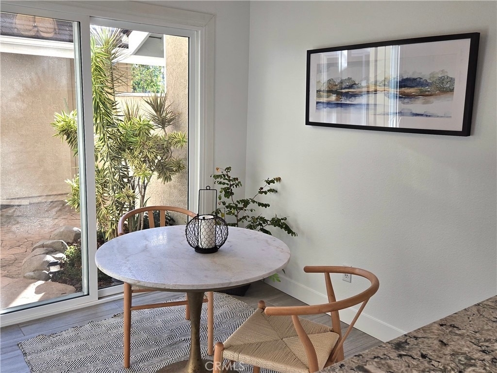 10 Cove - Photo 16