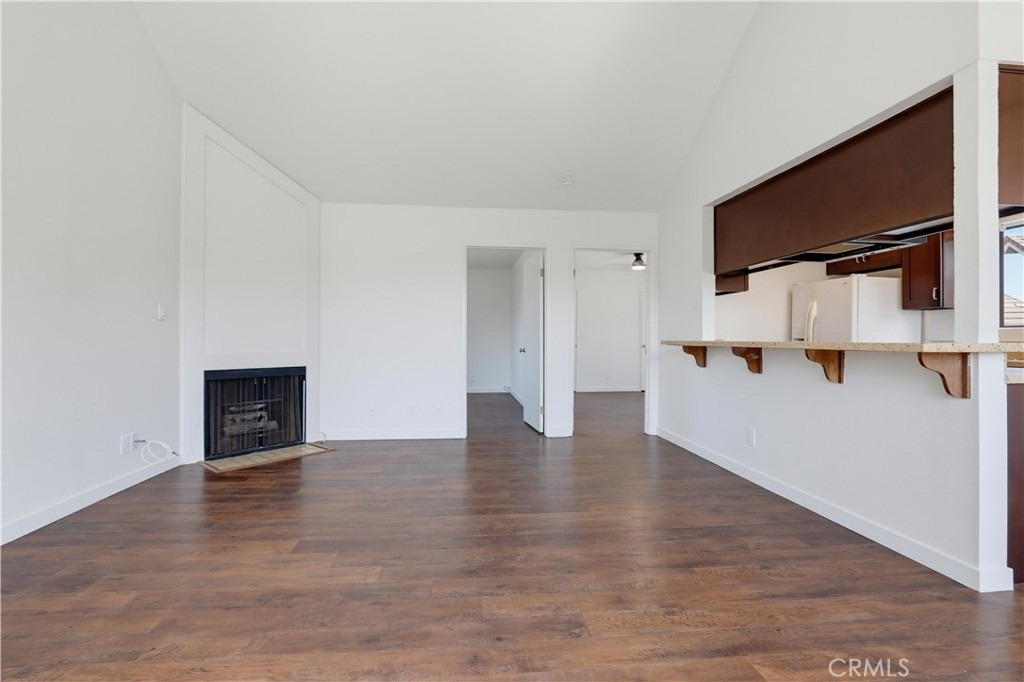 4881 Vista Dr - Photo 4
