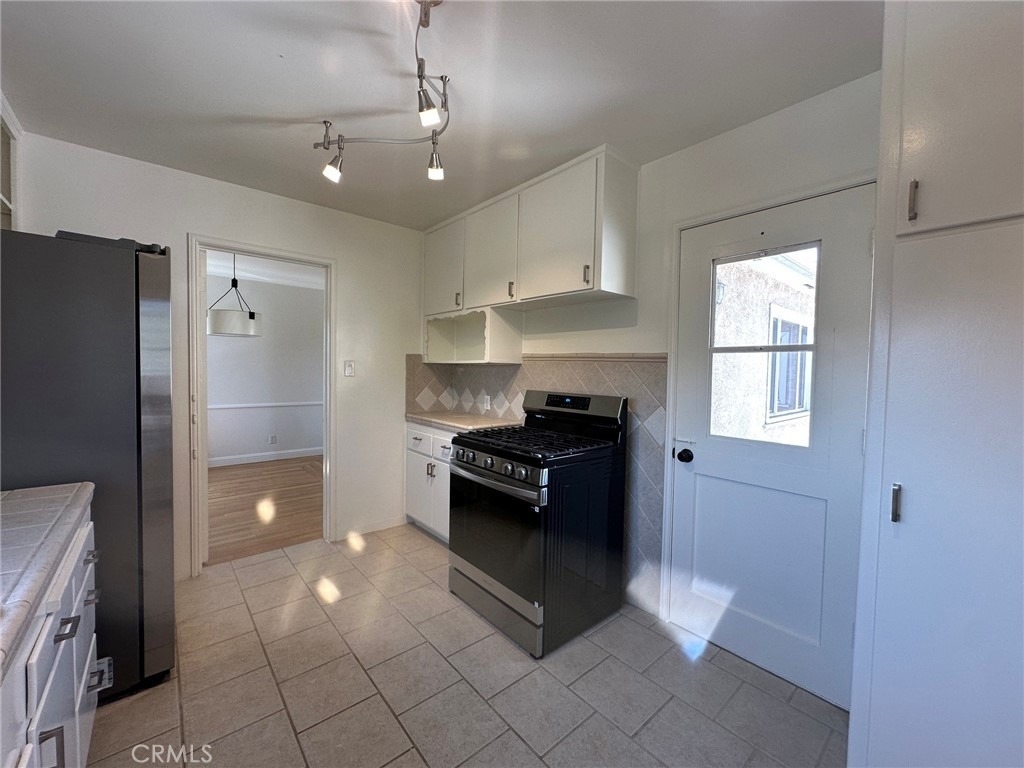 125 Nieto Avenue - Photo 12