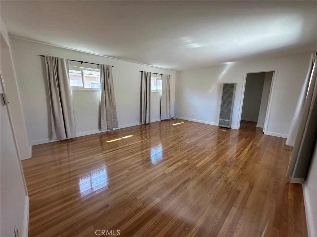 125 Nieto Avenue - Photo 4
