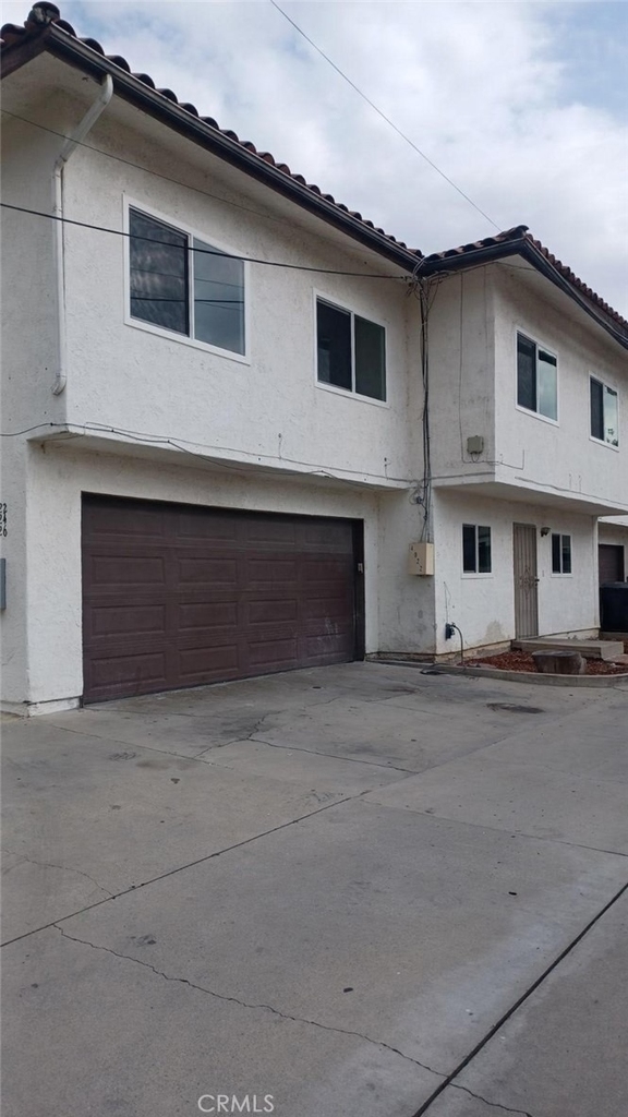 4022 Franklin Avenue - Photo 0
