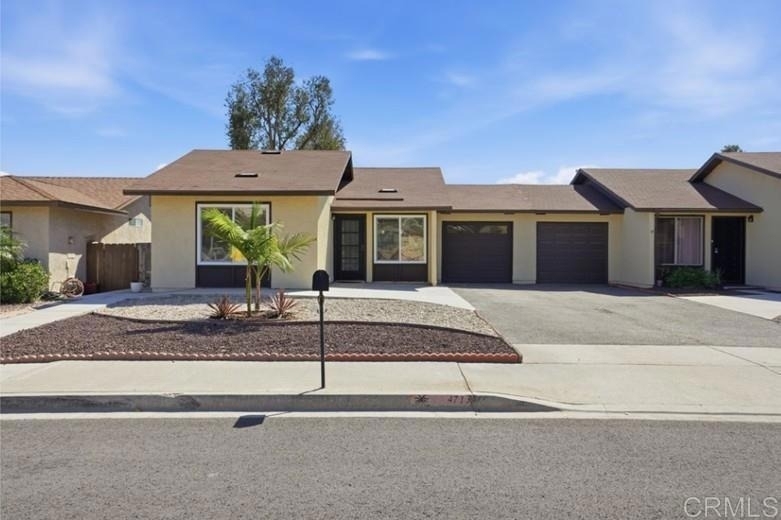 4713 Mystik Road - Photo 0
