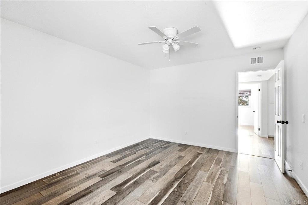 535 Beverly Place - Photo 18
