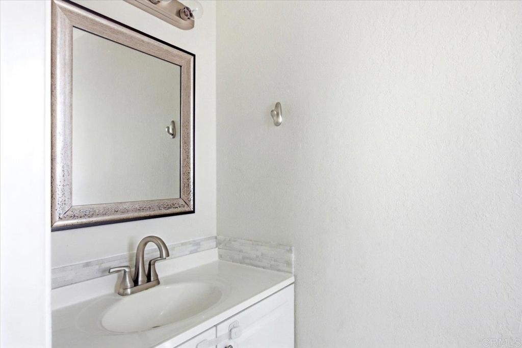535 Beverly Place - Photo 12