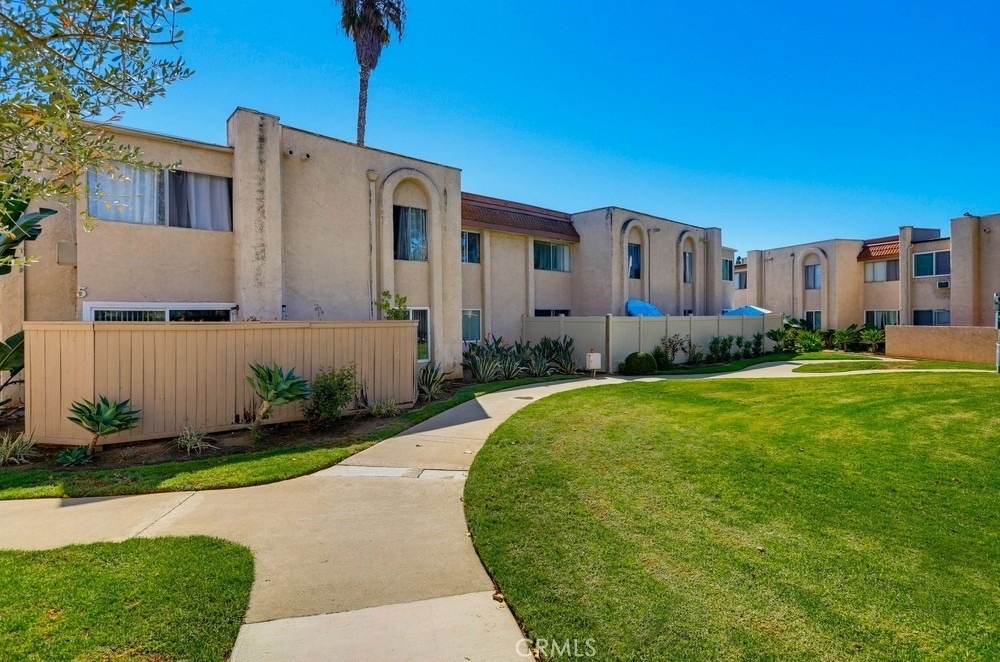 212 S Kraemer - Photo 19
