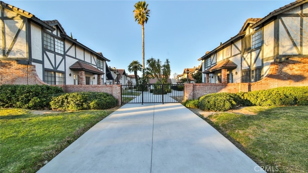 1013 W Linden Street - Photo 38