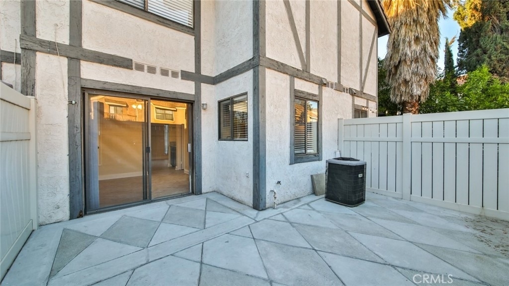 1013 W Linden Street - Photo 32