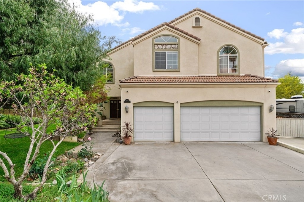 334 Lakeside - Photo 2